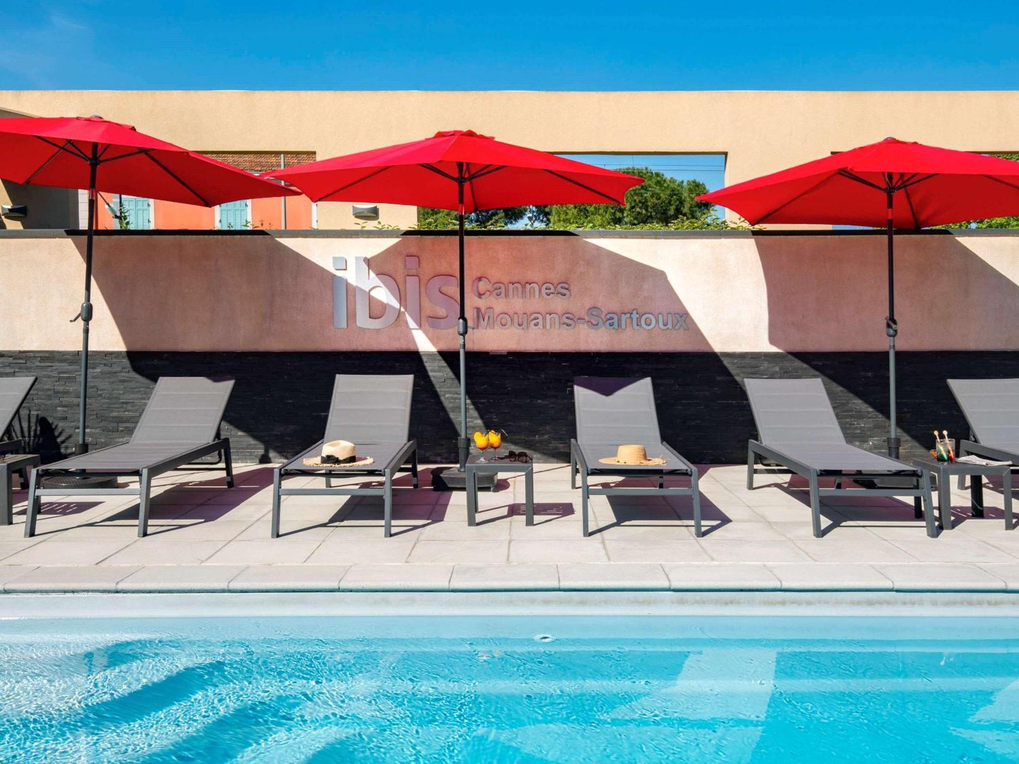 Ibis Cannes Mouans Sartoux Piscine Parking Gratuit Mouans-Sartoux Exterior foto
